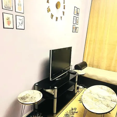 아파트 Close To Akasary Metro Station 이스탄불