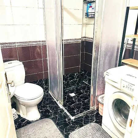 아파트 Close To Akasary Metro Station 이스탄불