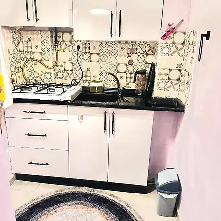 아파트 Close To Akasary Metro Station